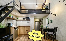 Luxury Apartment In The City Center With Parking